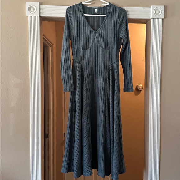 HALARA Grey Blue Ribbed Long Sleeve Dress - Picture 7 of 11